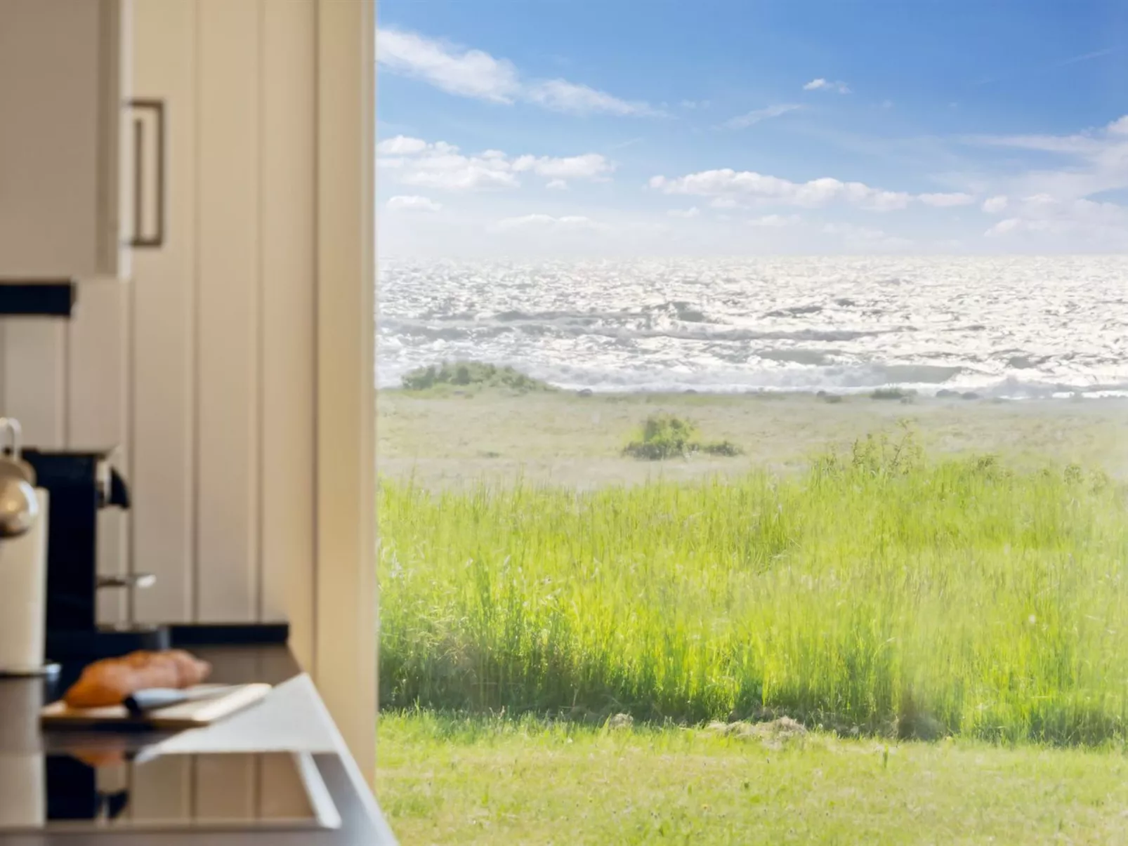 "Gerwin" - 150m from the sea-Buiten