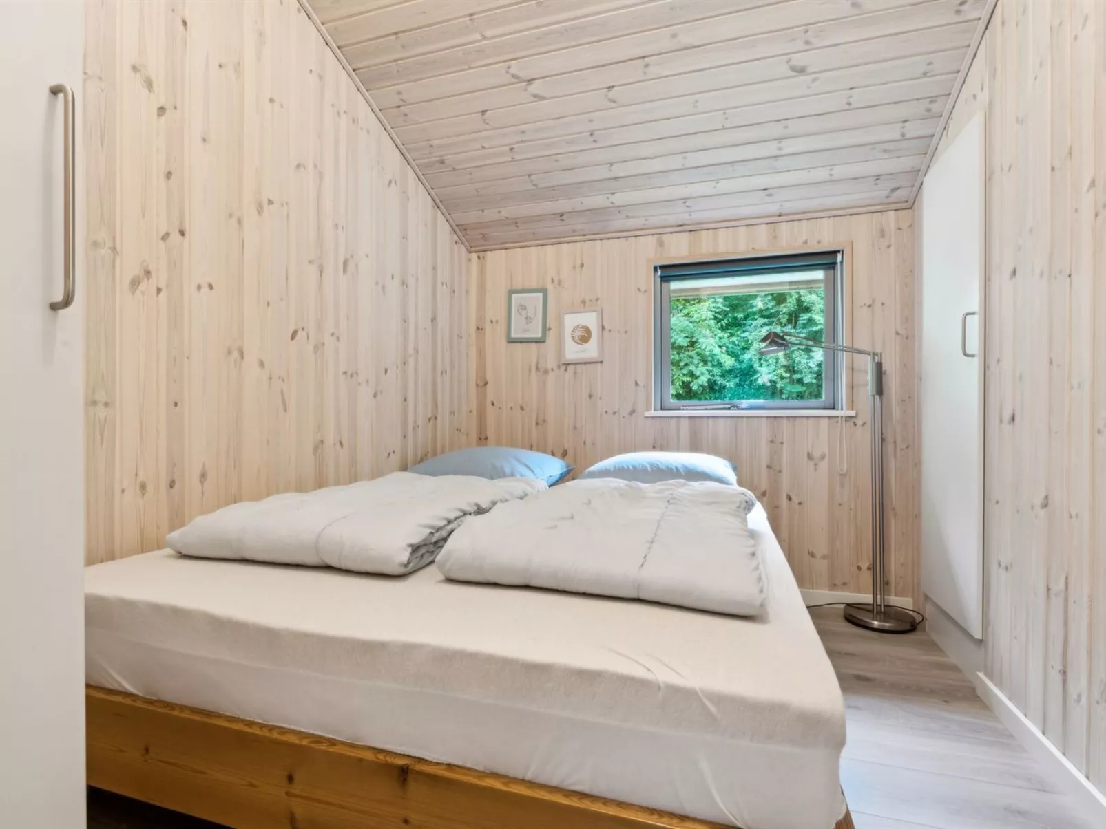 "Zaharinka" - 30km from the sea-Binnen