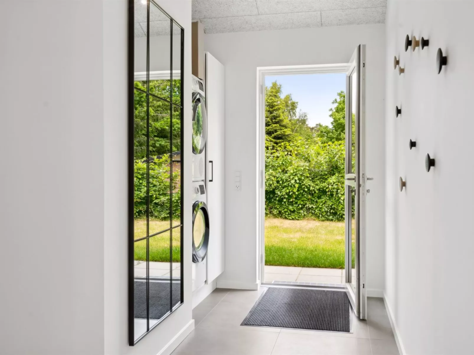 "Norna" - 350m from the sea-Binnen