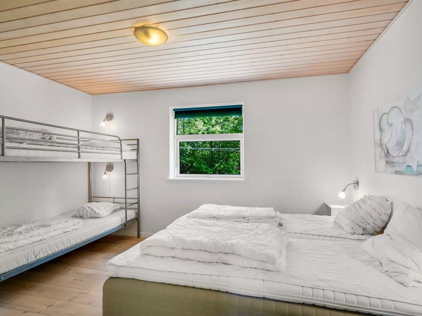 "Ahto" - 600m to the fjord-Binnen