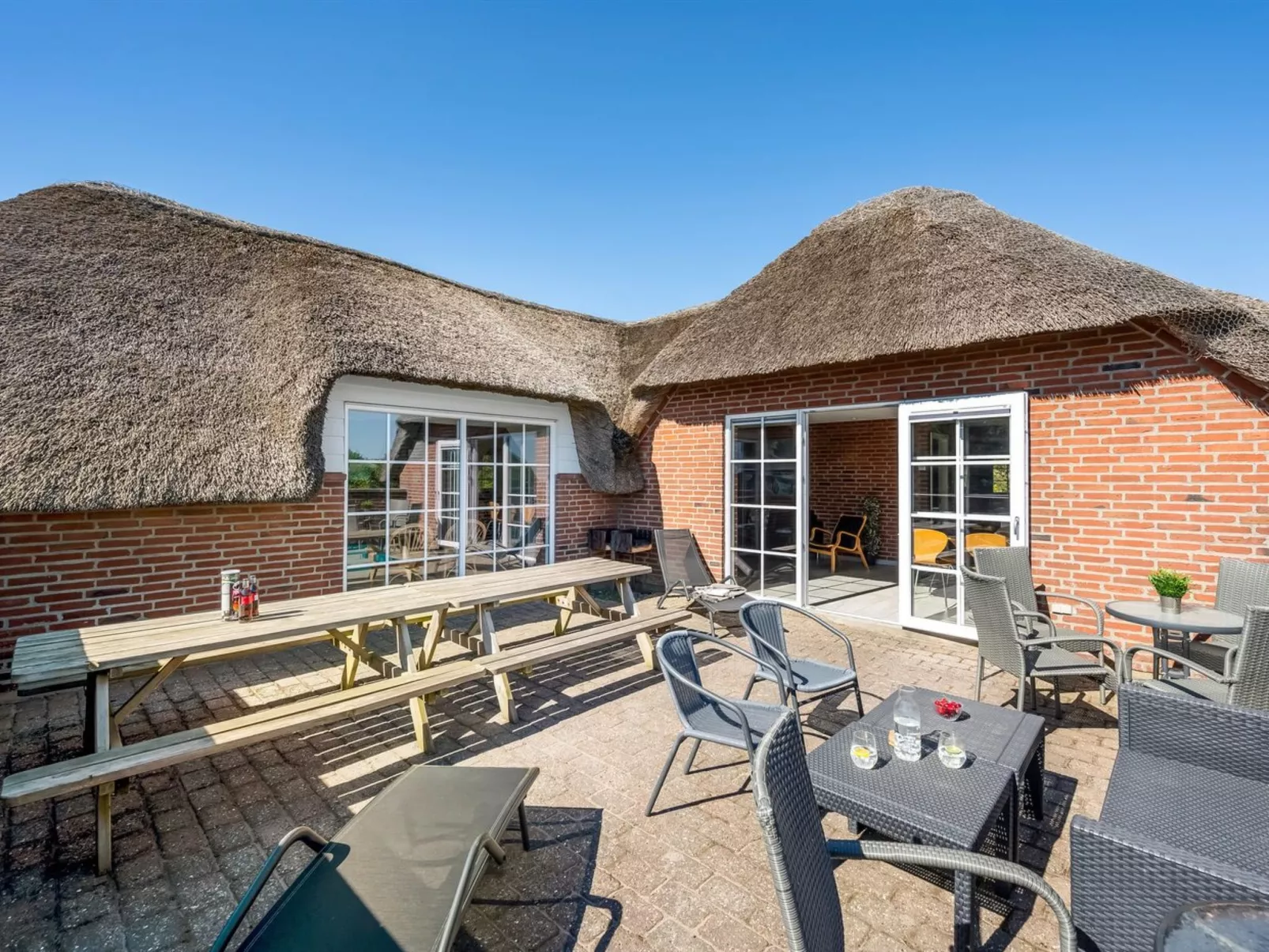 "Stella" - 700m from the sea-Buiten