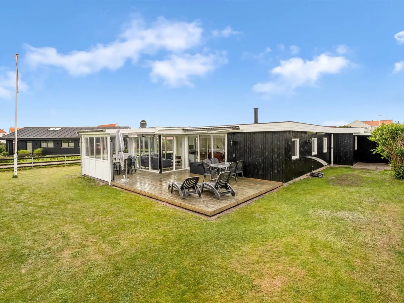 "Myrte" - 300m from the sea-Buiten