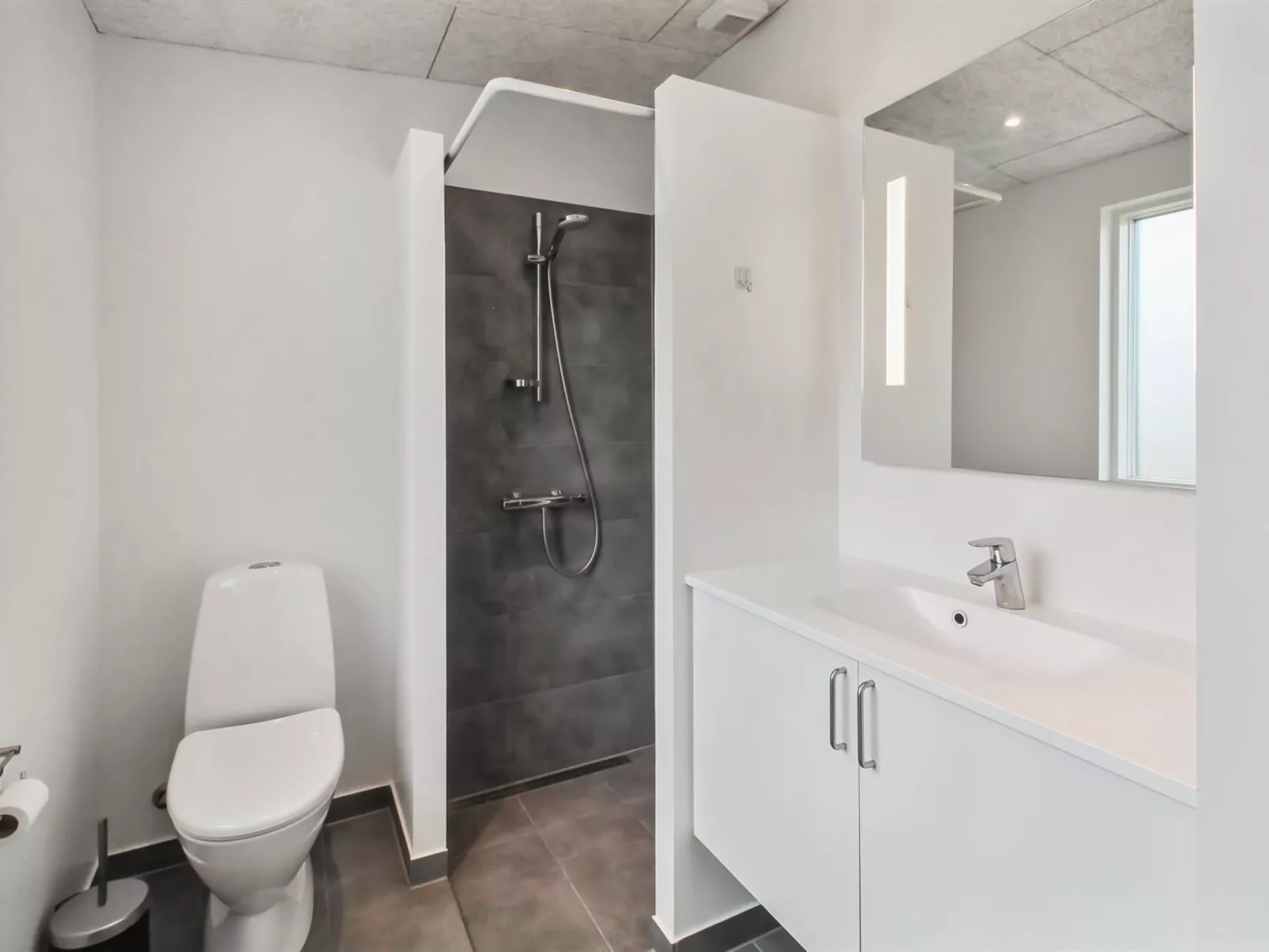 "Bendiks" - 30km from the sea-Binnen