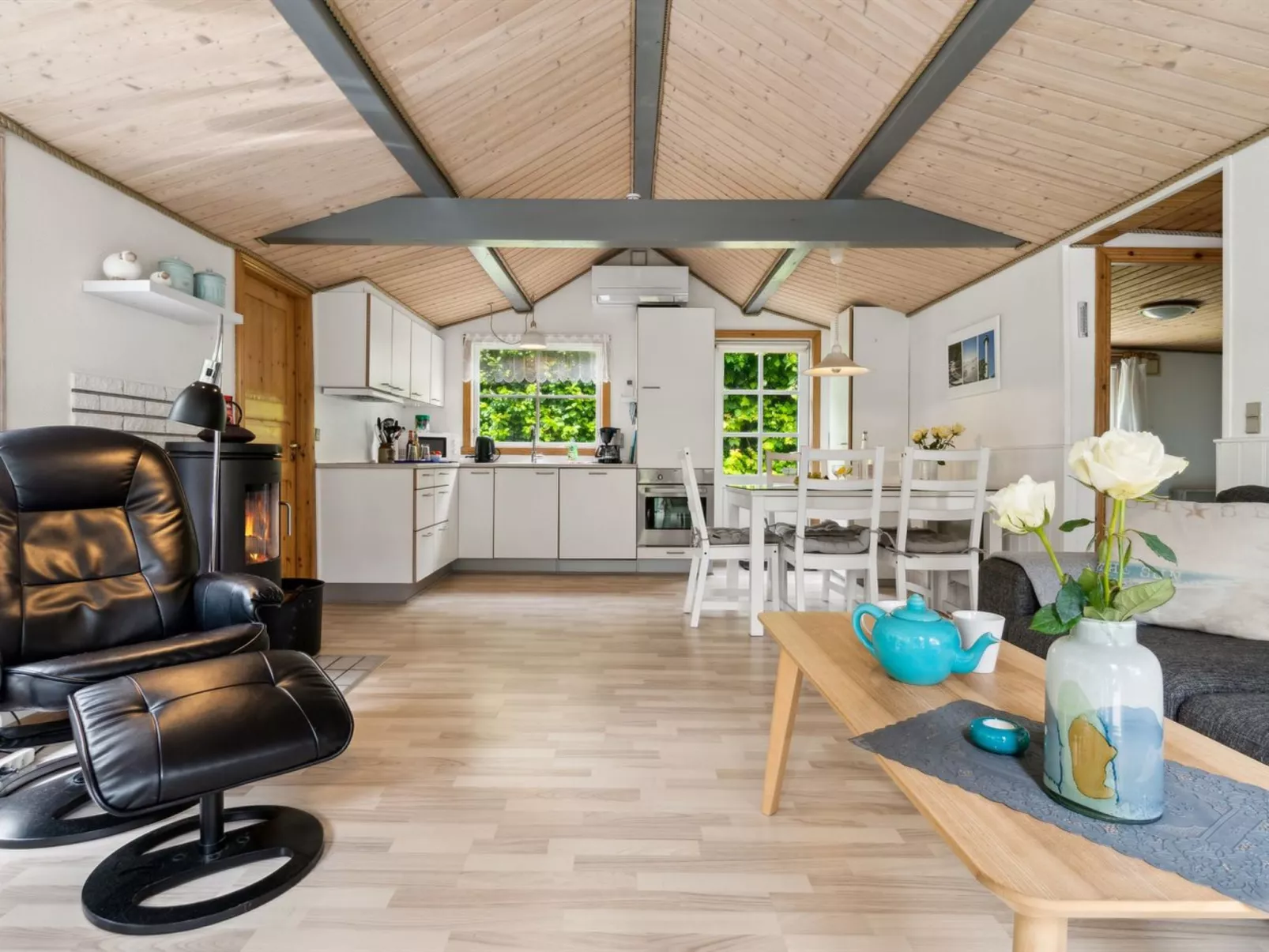 "Horsten" - 270m from the sea-Binnen