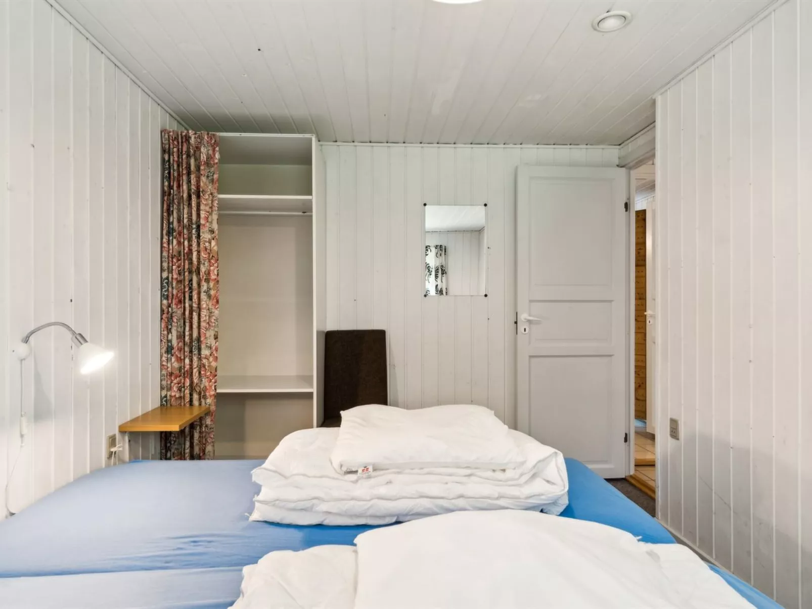 "Paulus" - 375m from the sea-Binnen