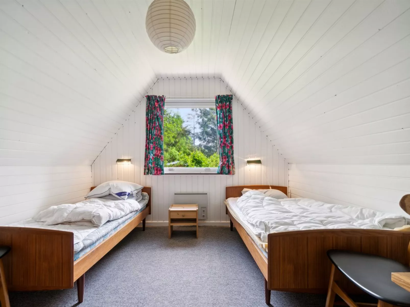 "Tine" - 600m from the sea-Binnen