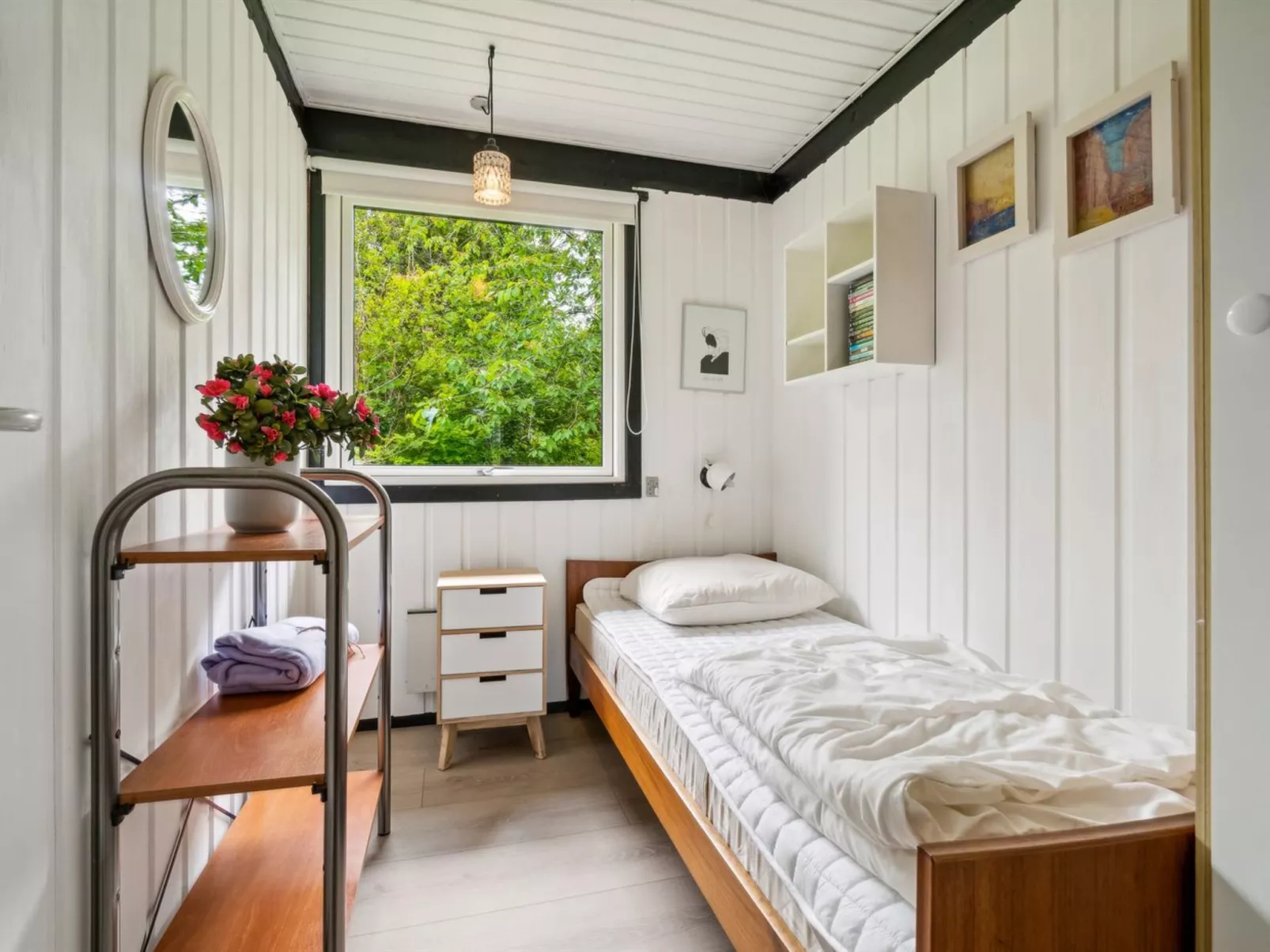 "Sybilla" - 600m from the sea-Binnen