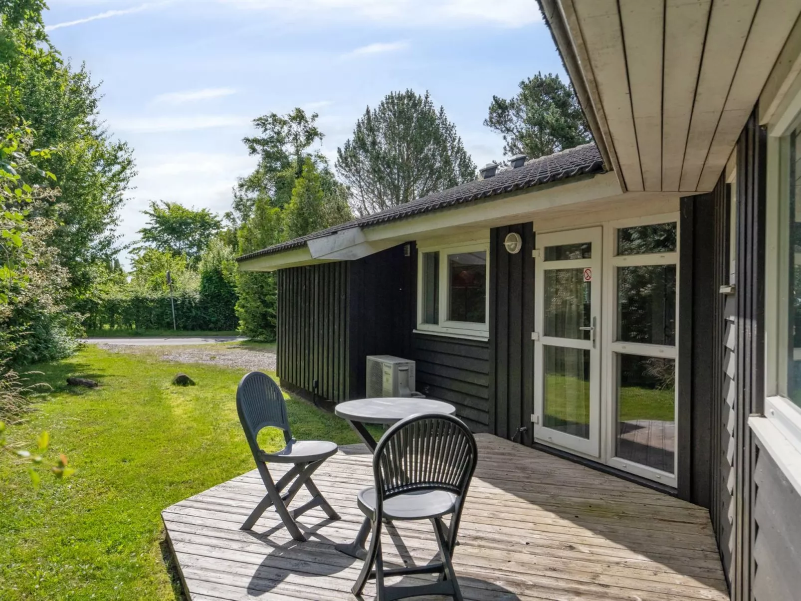 "Falka" - 300m from the sea-Buiten