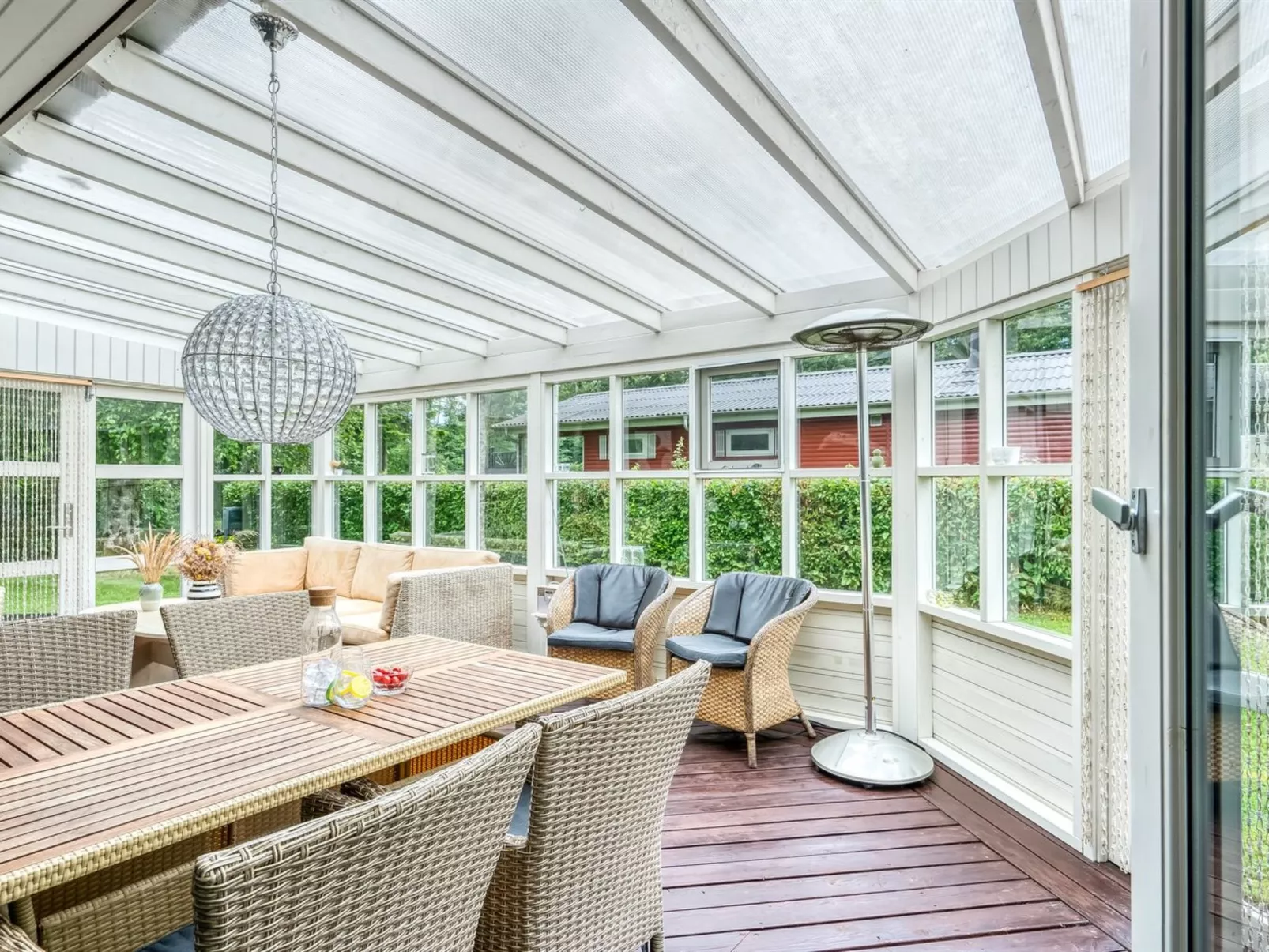 "Lyra" - 500m to the fjord-Binnen