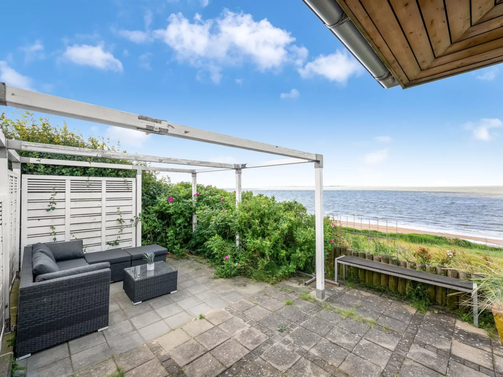 "Evamaria" - 10m from the sea-Buiten