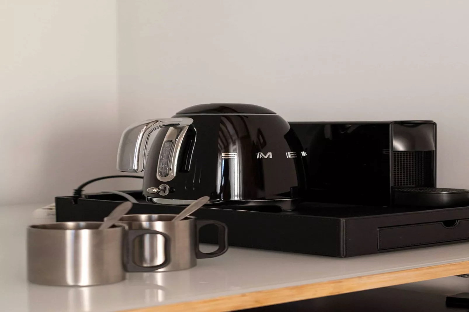 Vivaldi - Deluxe Double Room with Side City View (S3)