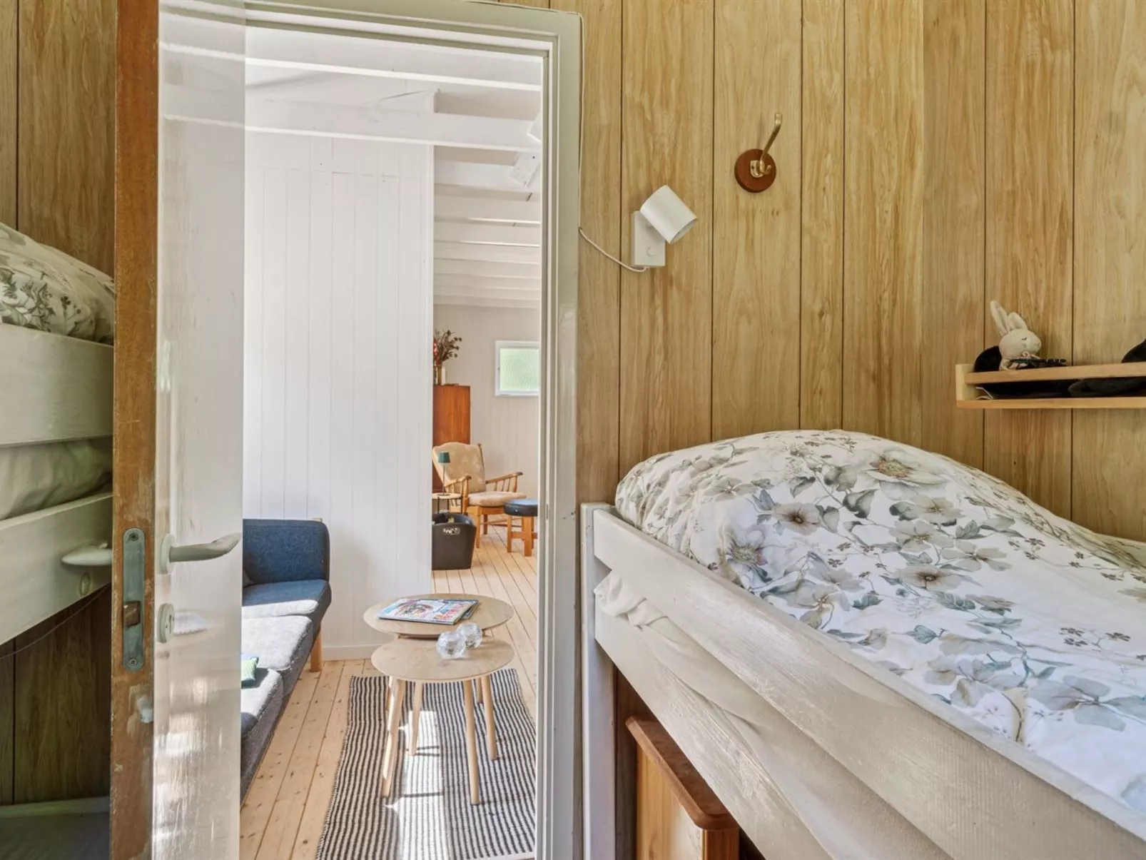 "Jovana" - 150m to the fjord-Binnen