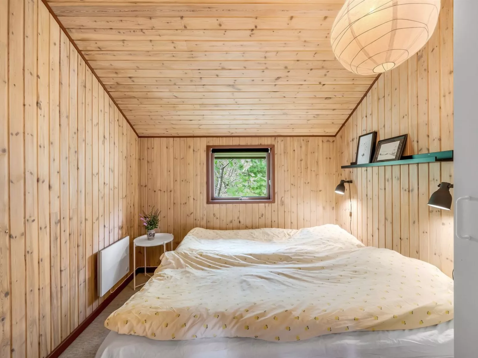 "Regine" - 1.1km to the fjord-Binnen