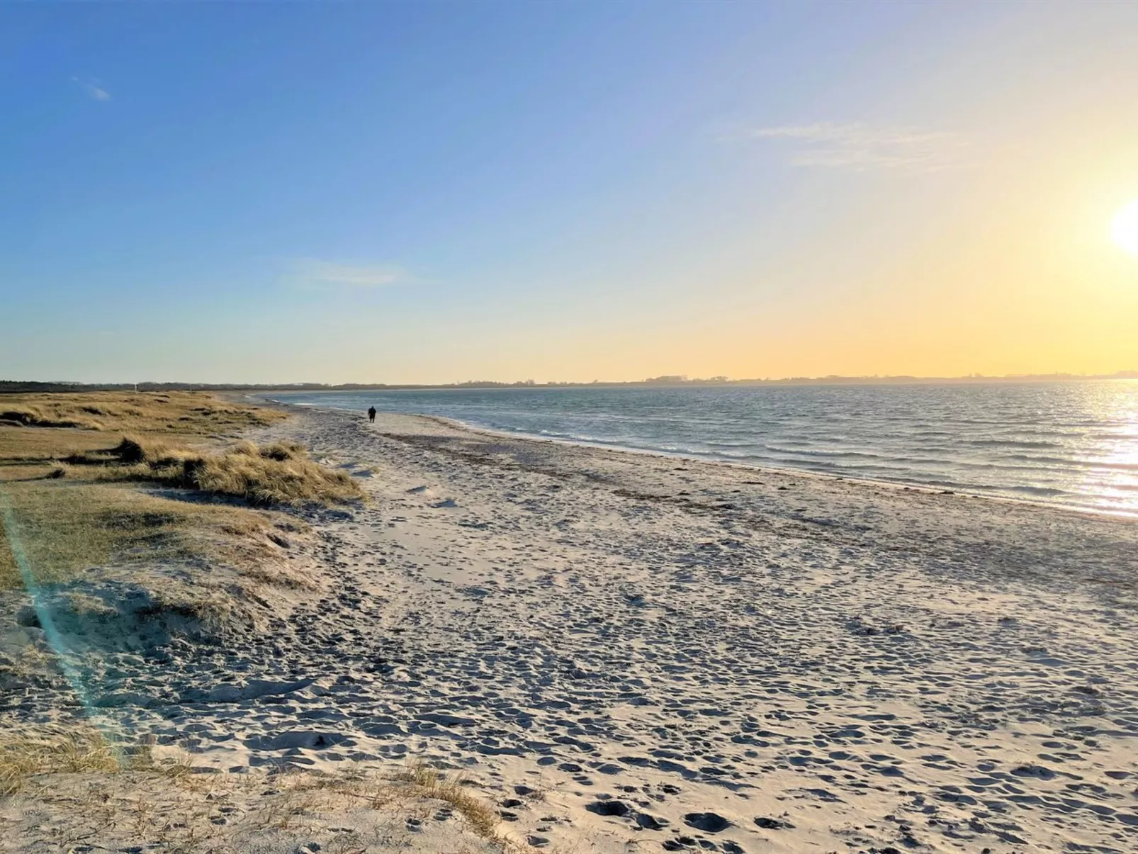 "Dufa" - 200m to the fjord-Buiten