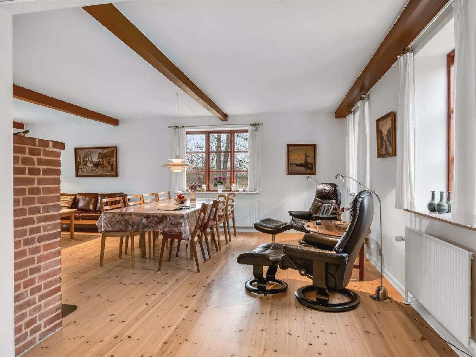 "Eva" - 9km to the fjord-Binnen