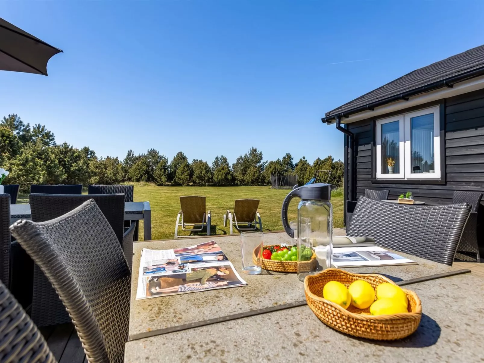 "Danika" - 1.5km from the sea-Buiten