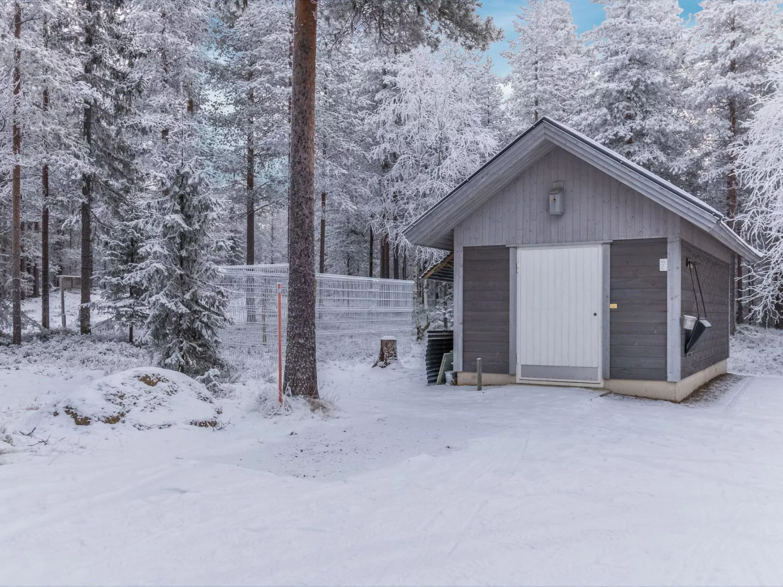 Aslakin helmi b-Binnen