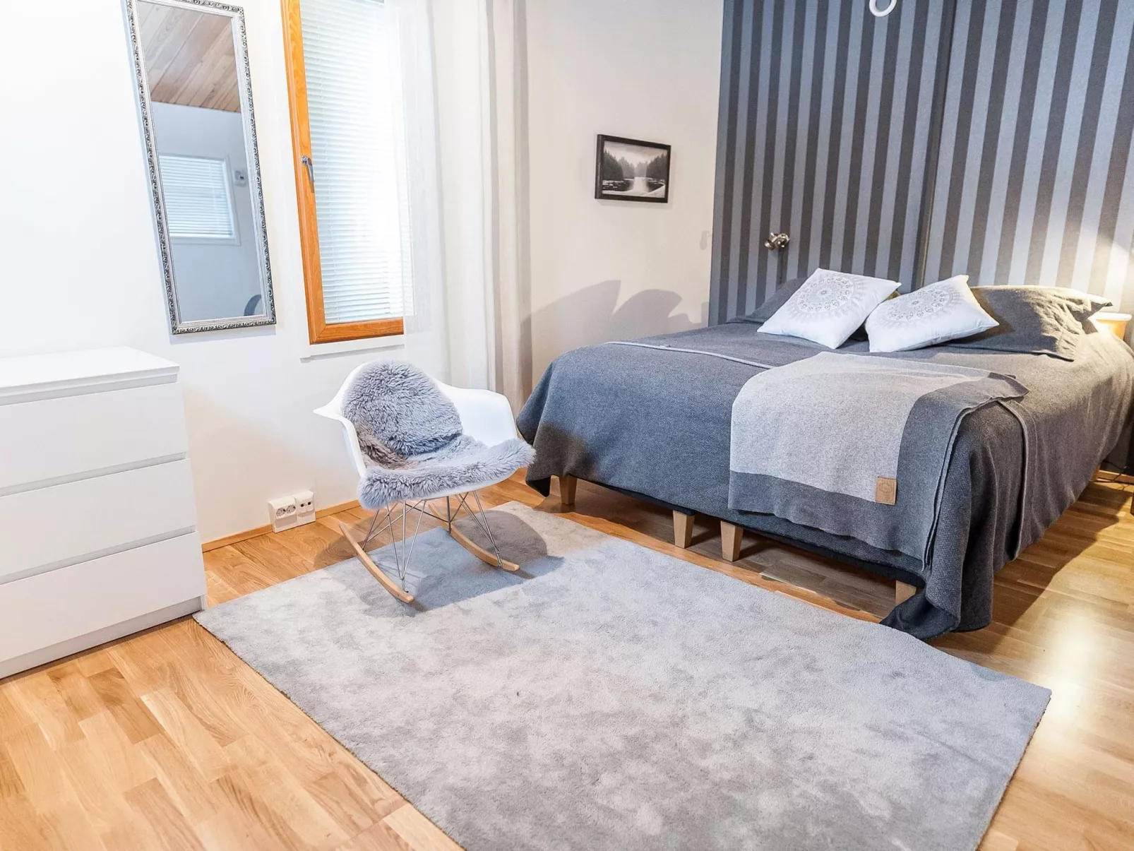 Karhunvartijan tupa a6-Binnen