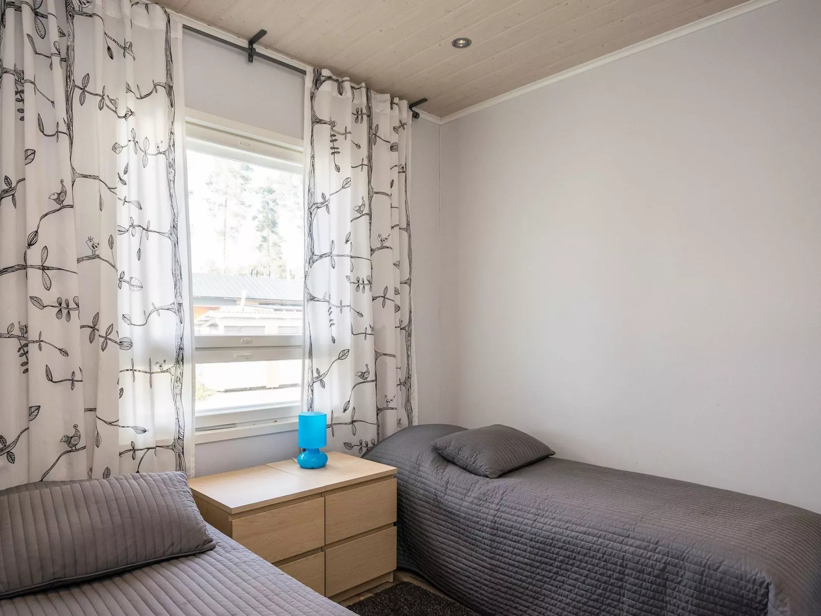 4 seasons b 2-Binnen