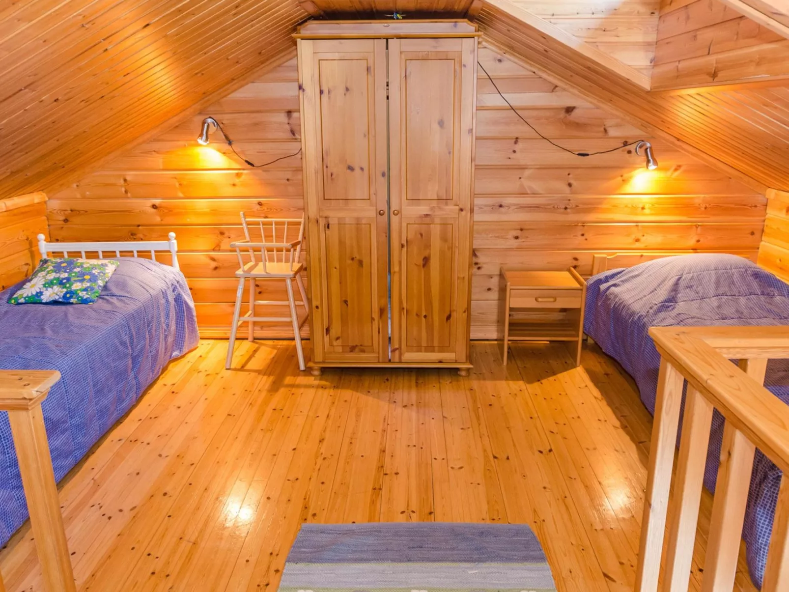 Karjalan heili 17-Binnen