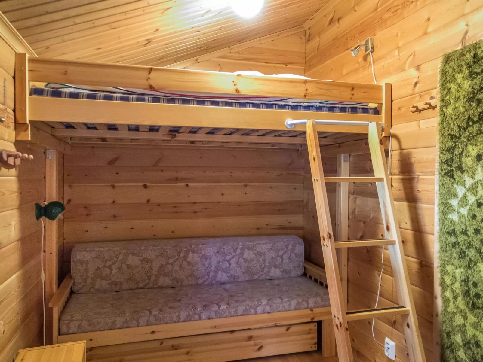 Ylläskuru d 2-Binnen