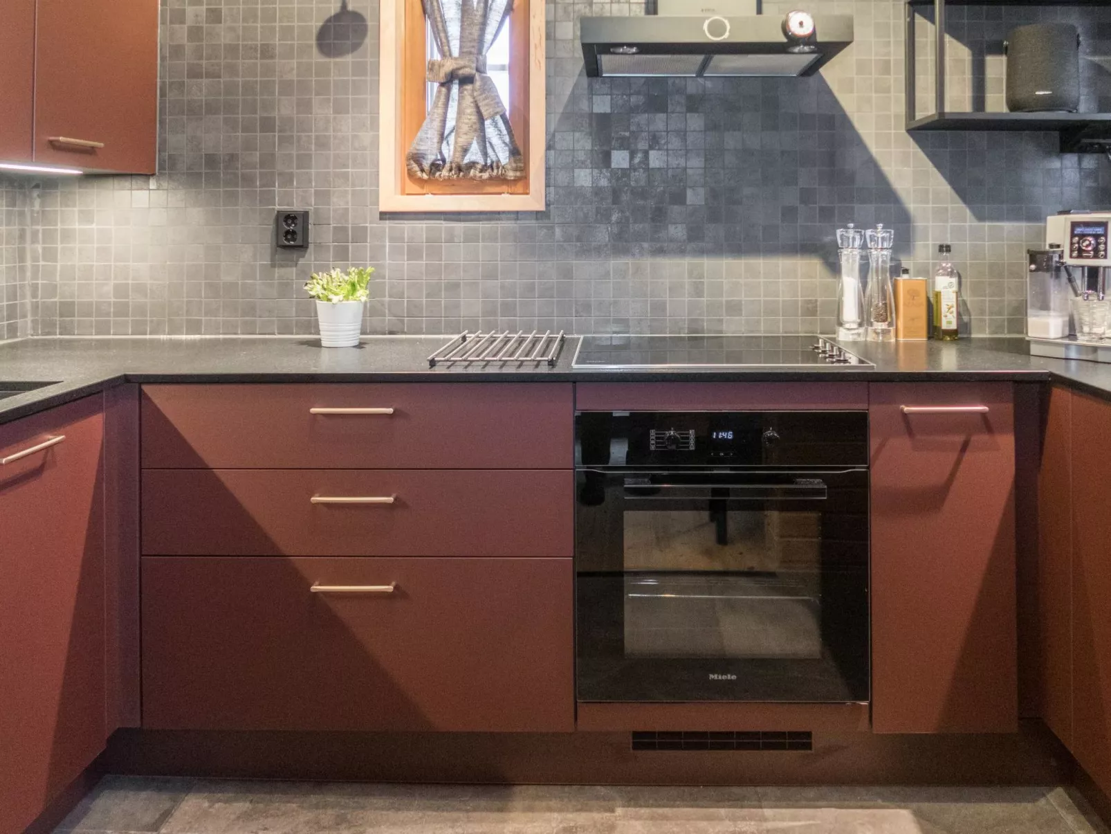 Ruka-rokova 2-Binnen