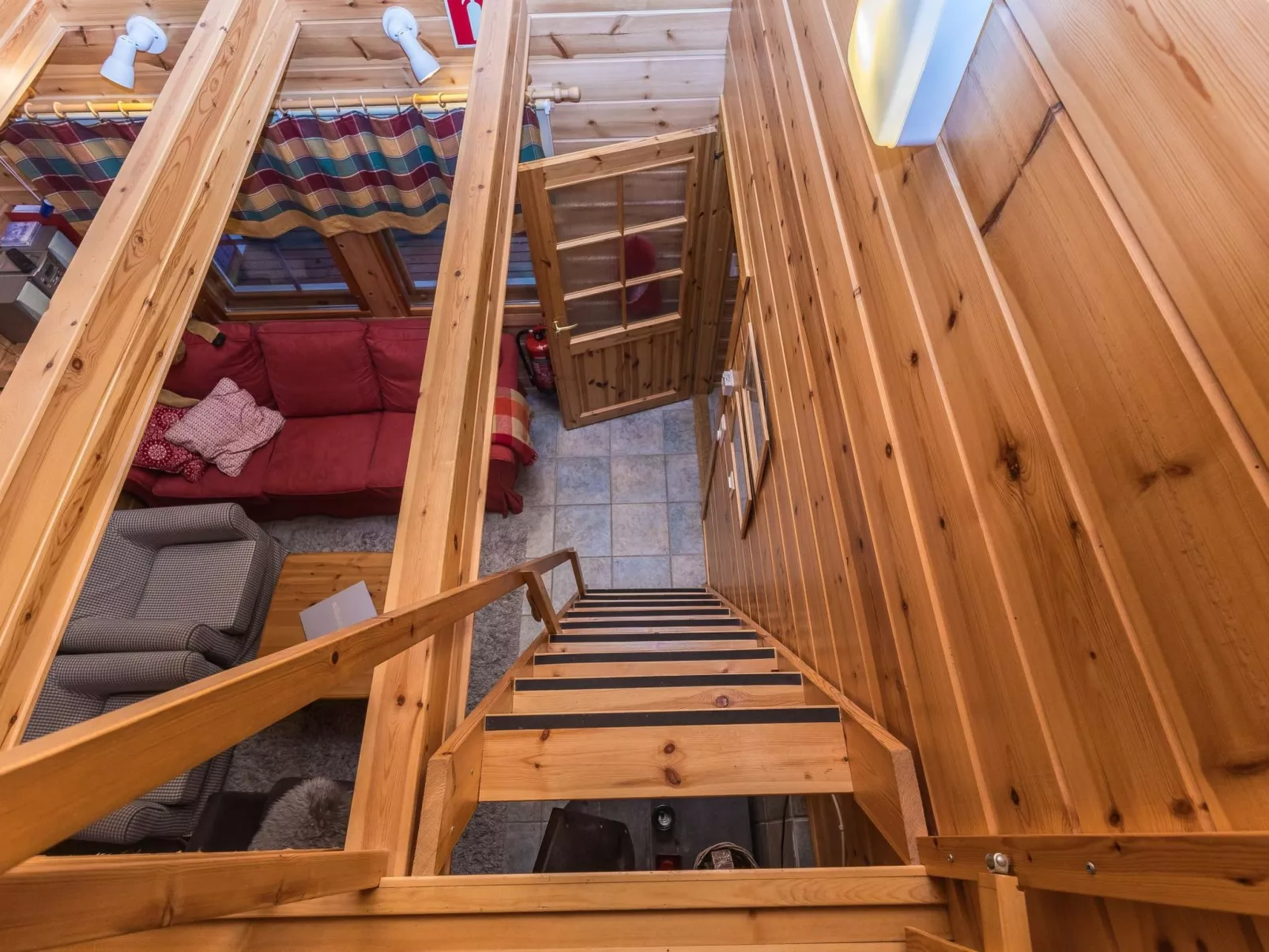 Marjarinne 8 a-Binnen