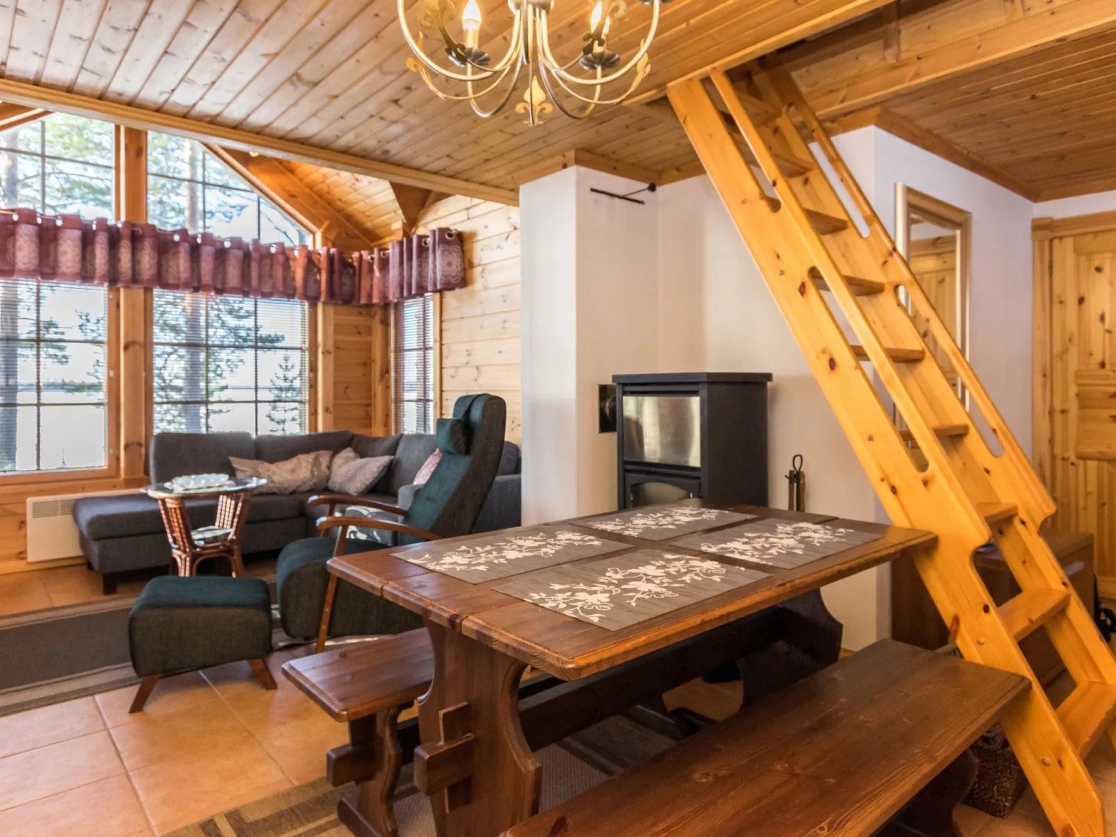 Puolen hehtaarin metsä-Binnen