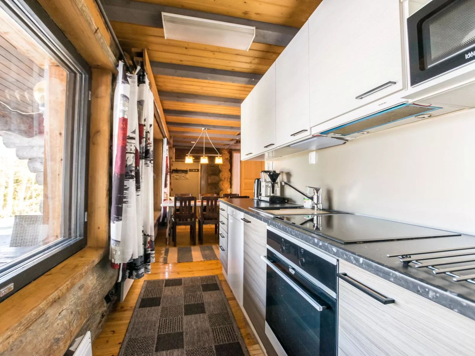 Mustalampi 2 kurkiaura-Binnen