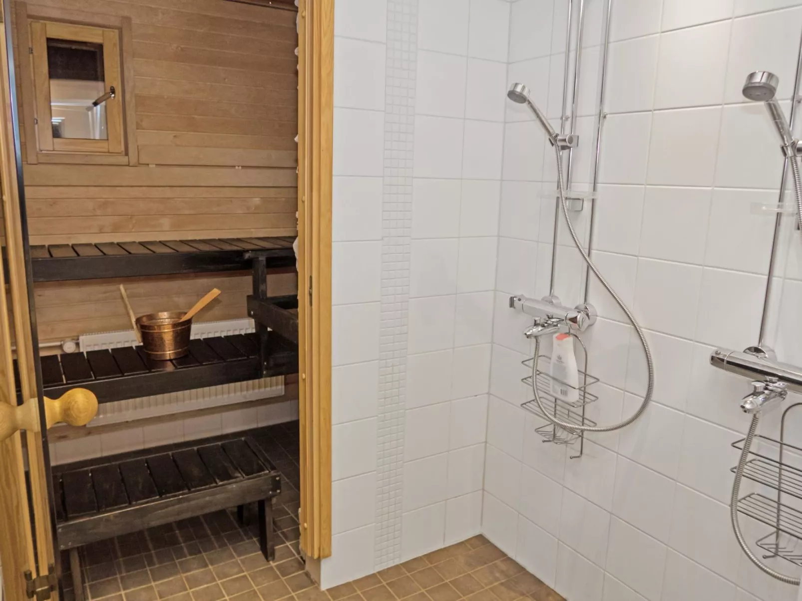 Länsirinne e 19-Binnen