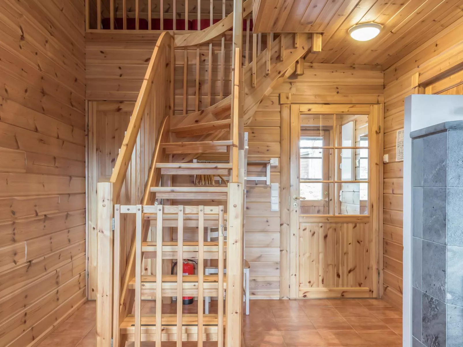 Kuerkartano 2/sulo-Binnen