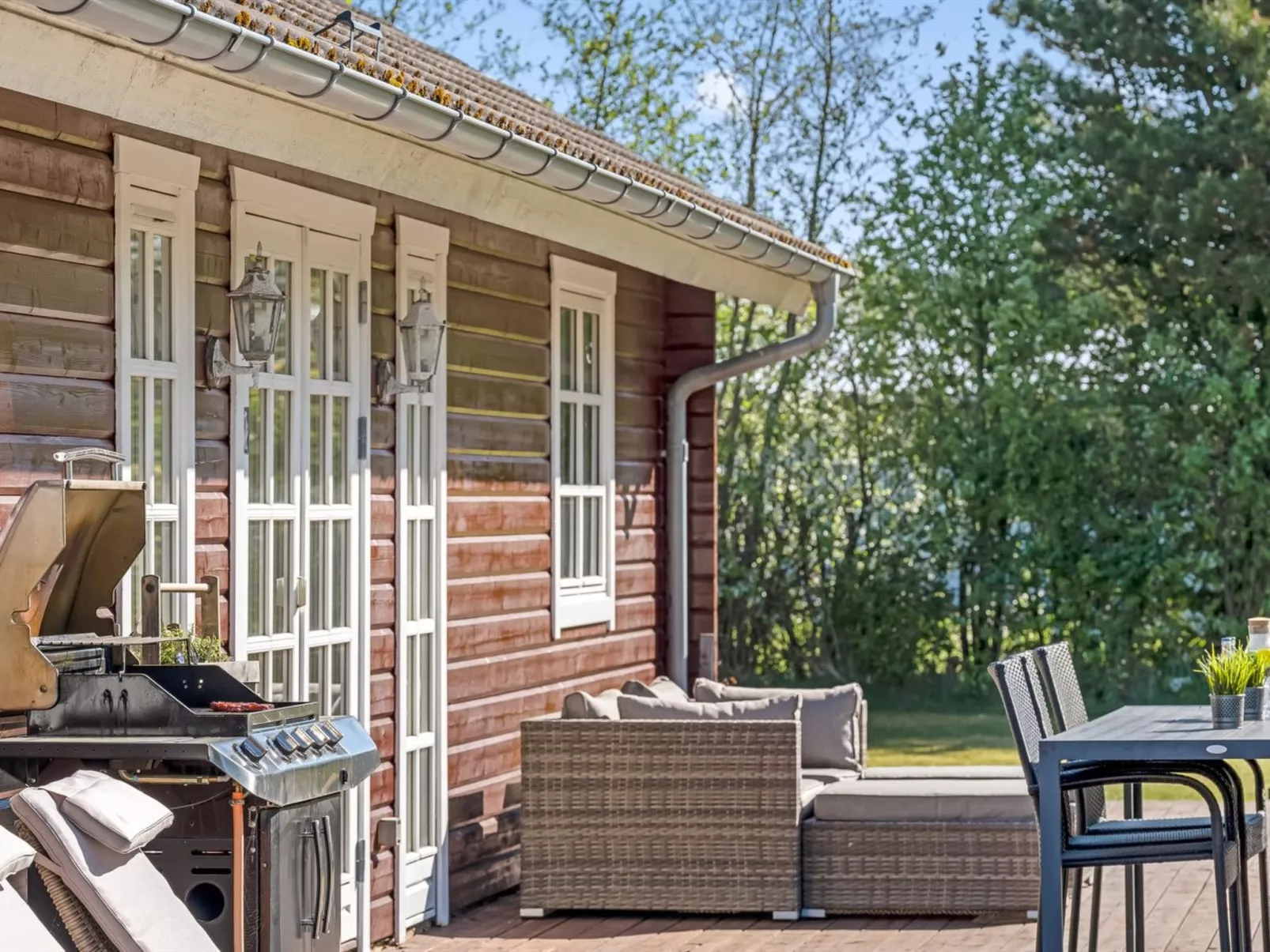 "Elsabet" - 600m to the fjord-Buiten