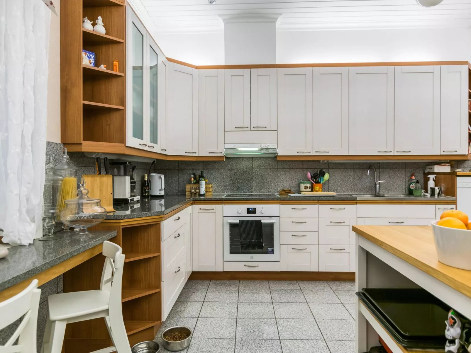 Vilppulan huvila-Binnen