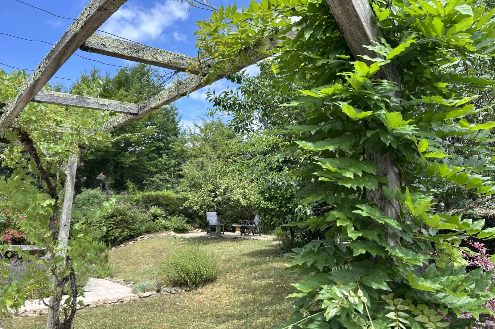 Sur la Cave-Tuinen zomer