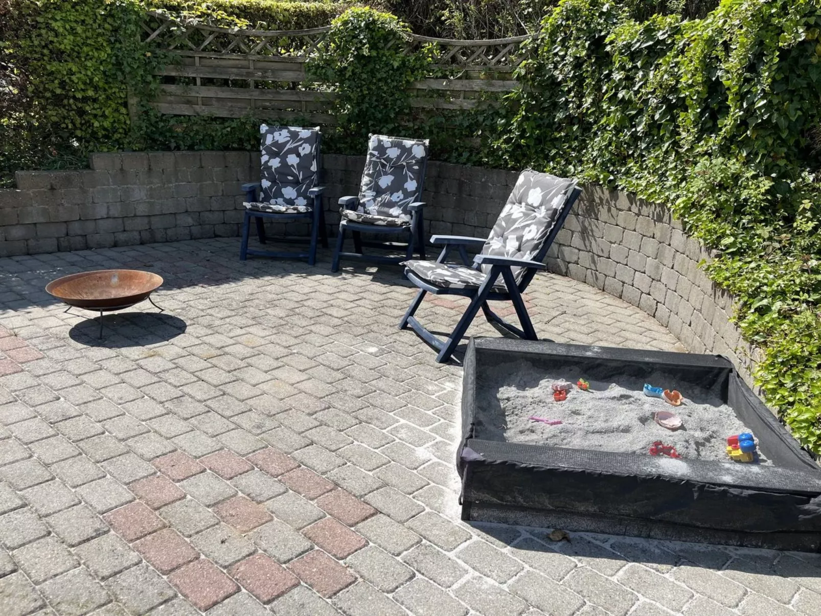 "Hoghni" - 300m from the sea-Buiten