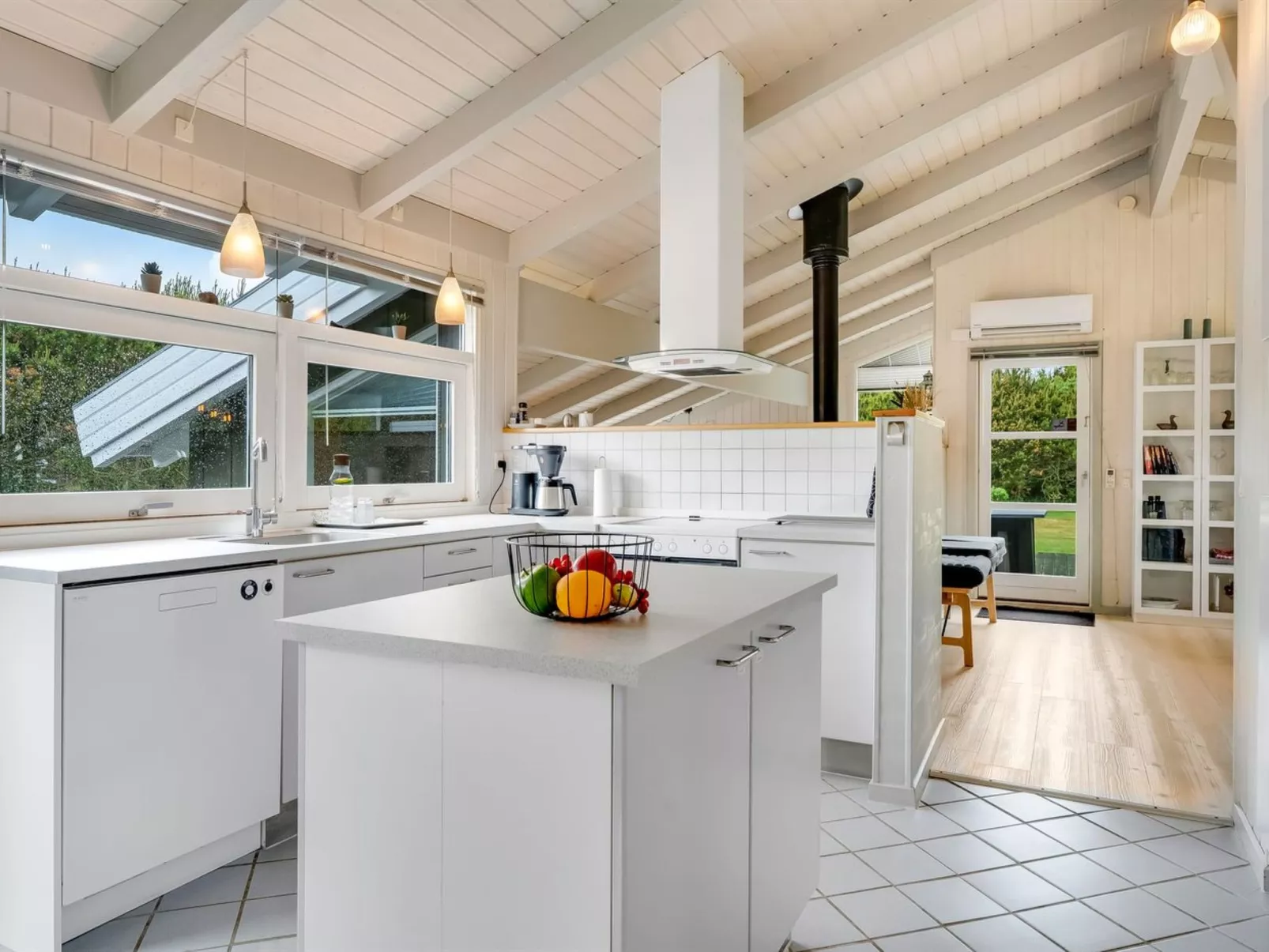 "Windelgard" -  from the sea-Binnen