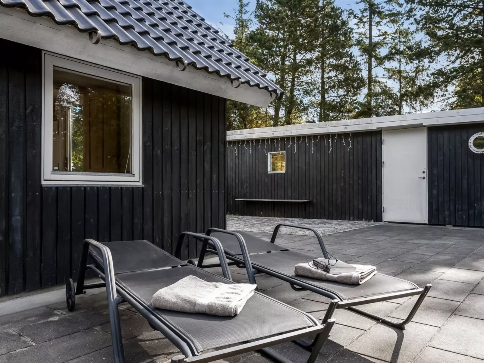 "Ottil" - 1.5km from the sea-Buiten