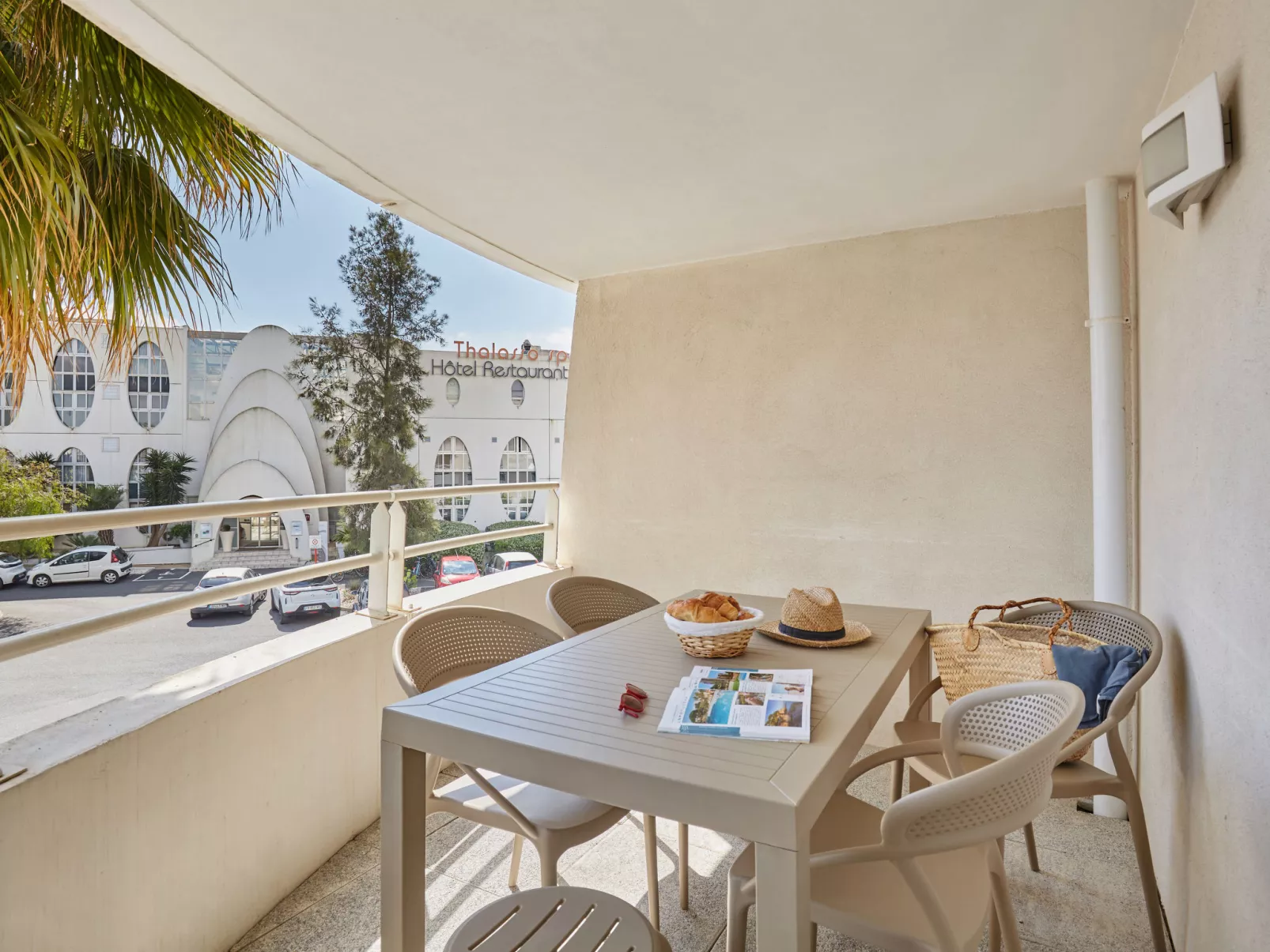 Les Dunes du Soleil-Binnen