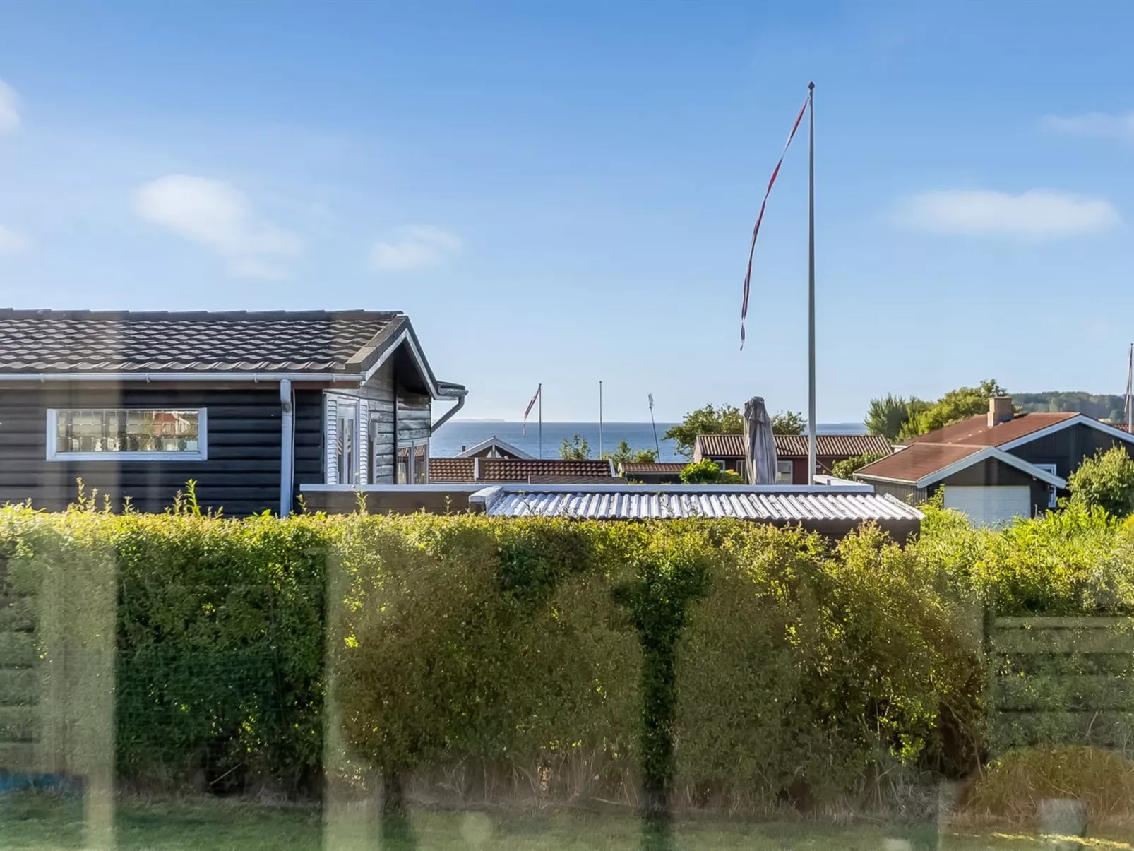 "Raymond" - 175m from the sea-Buiten