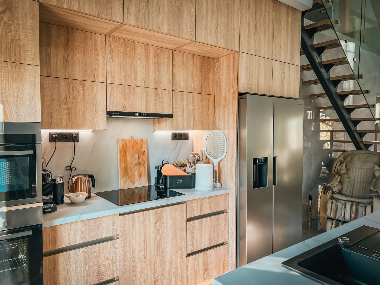 Party & Friends Villa-Binnen