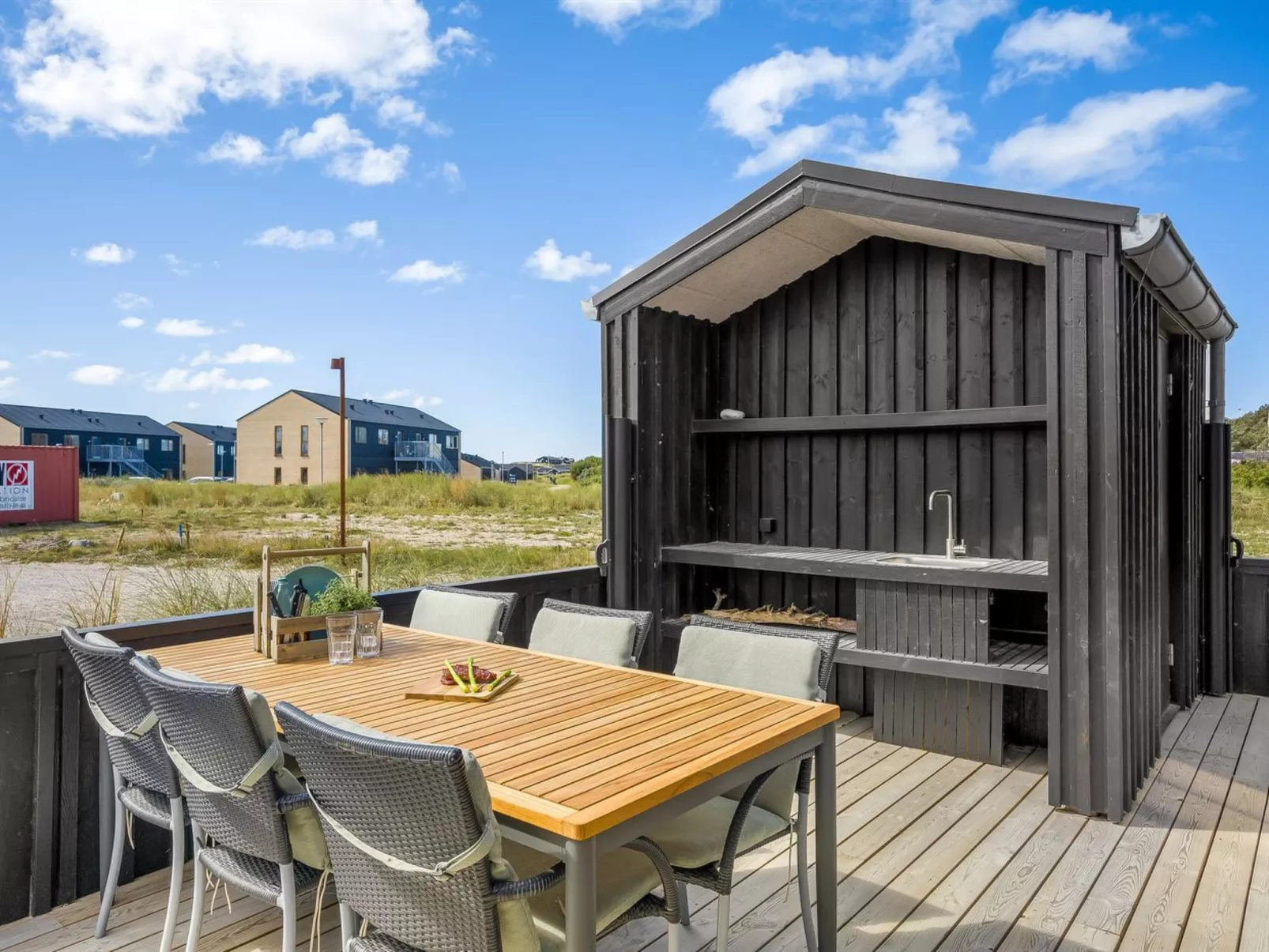 "Tjure" - 500m from the sea-Buiten