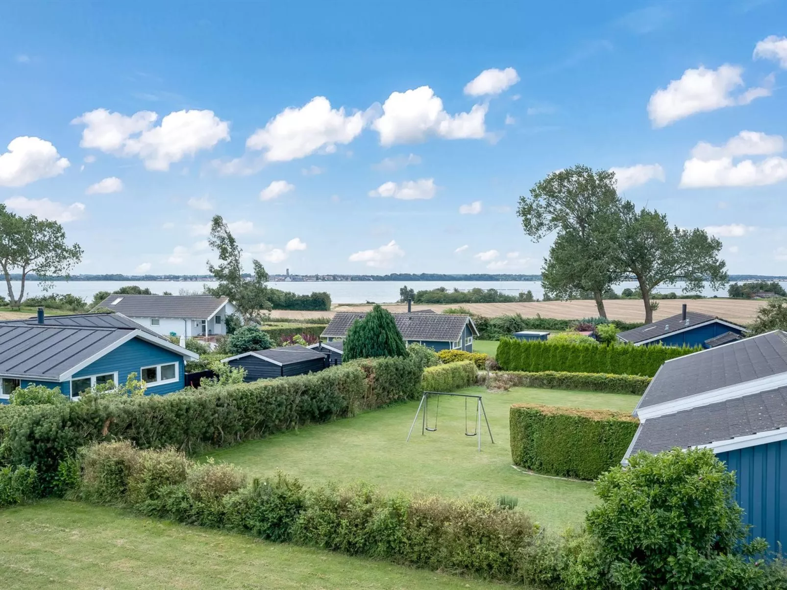 "Glenda" - 2.1km from the sea-Buiten