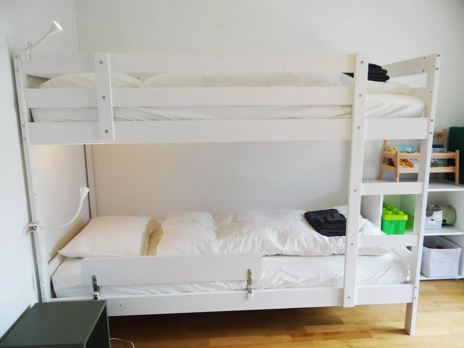 Dorfstrasse 62-Binnen