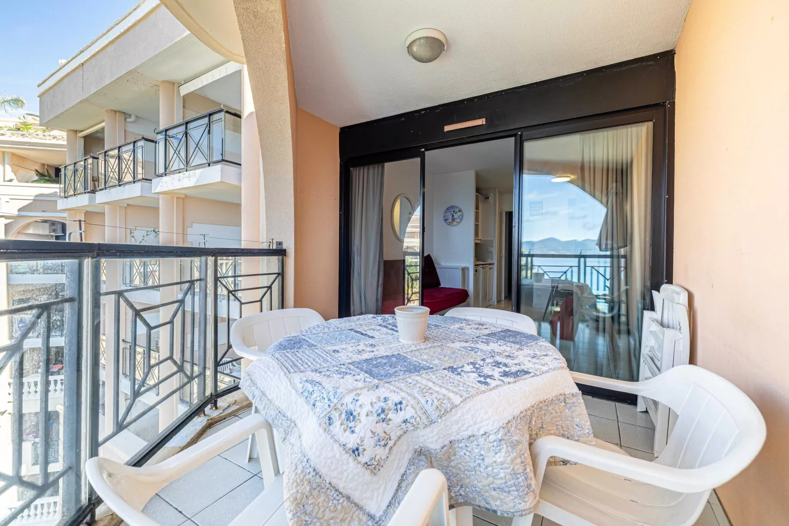 OP-6-VERRERIE-Niet-getagd