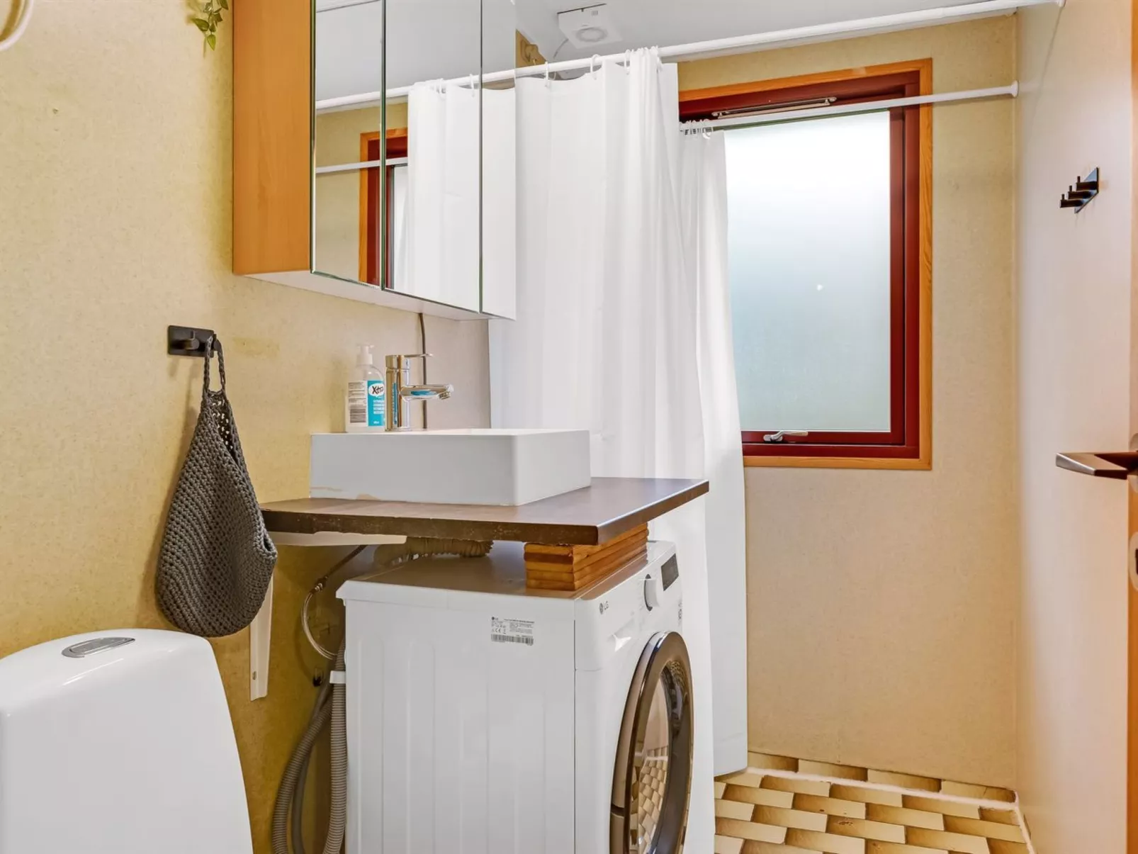 "Ilsebet" - 30km from the sea-Binnen