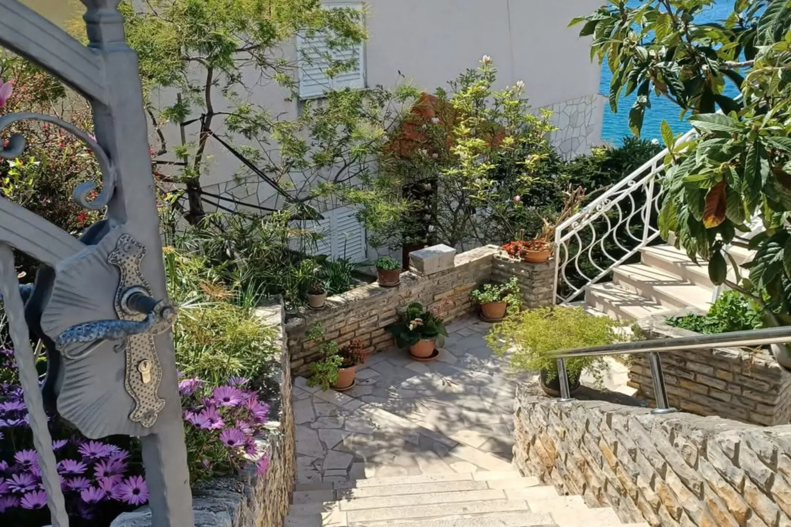 Two-bedroom Apartment With Sea View A1