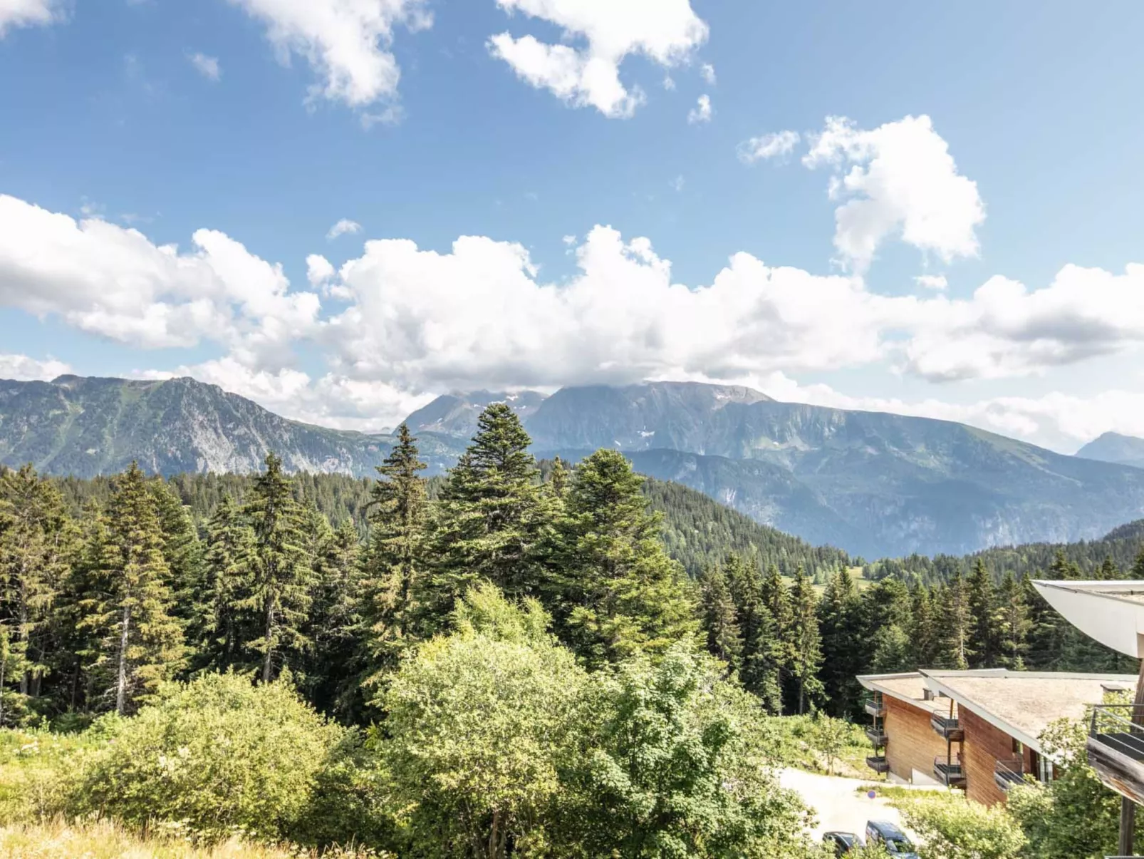 V du Bachat MELEZES A-Buiten