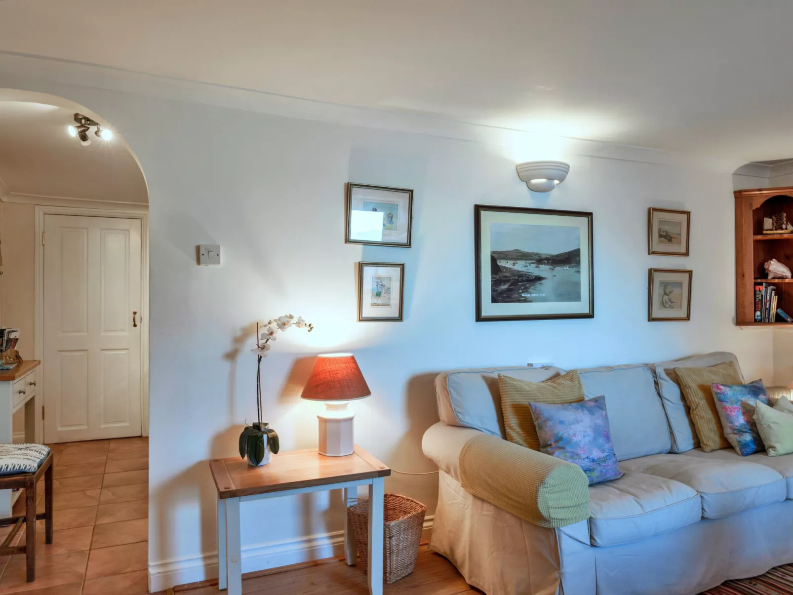 Nor Nour, Cawsand-Binnen