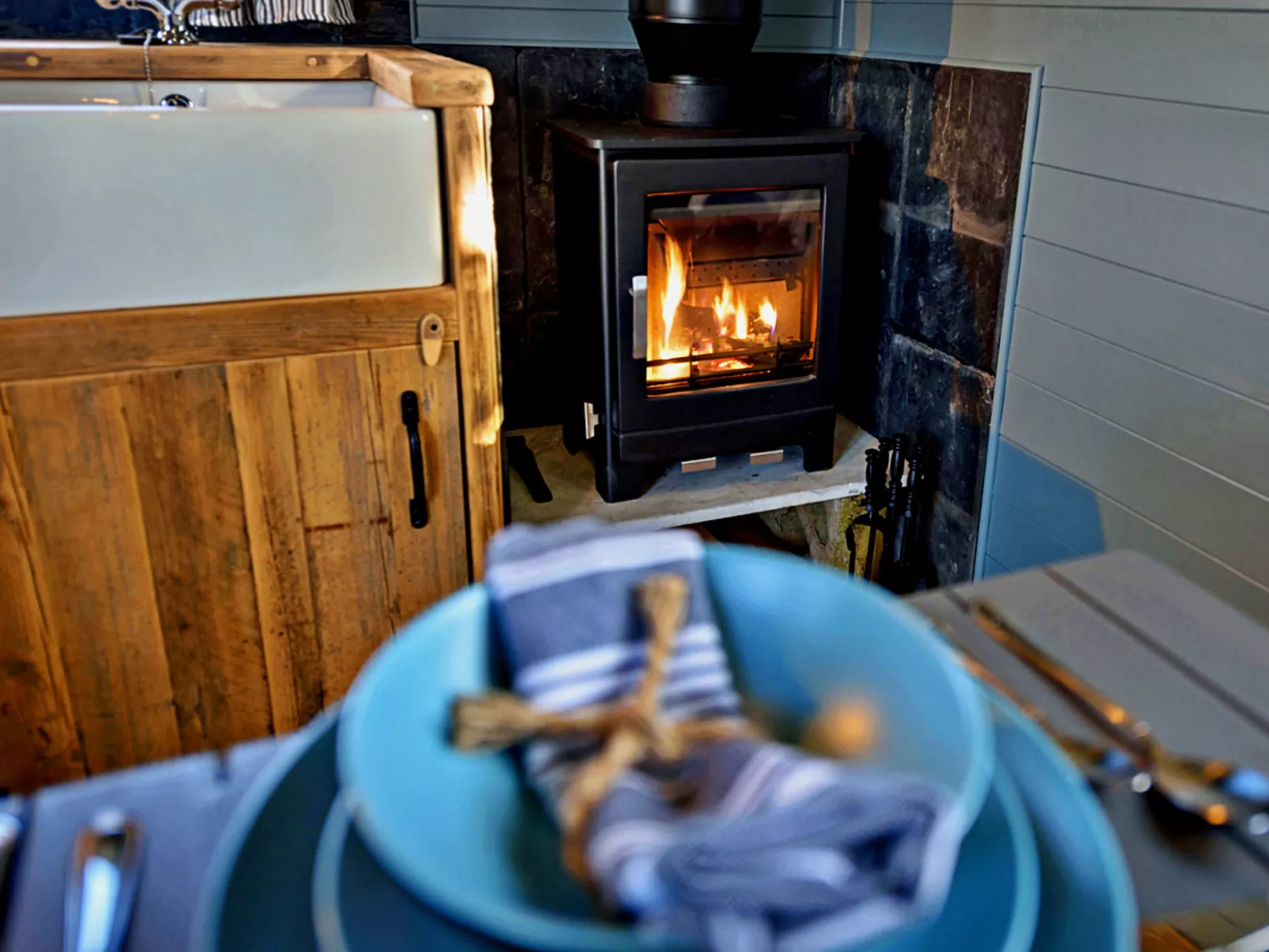 'Susanna' Poachers Hut-Binnen