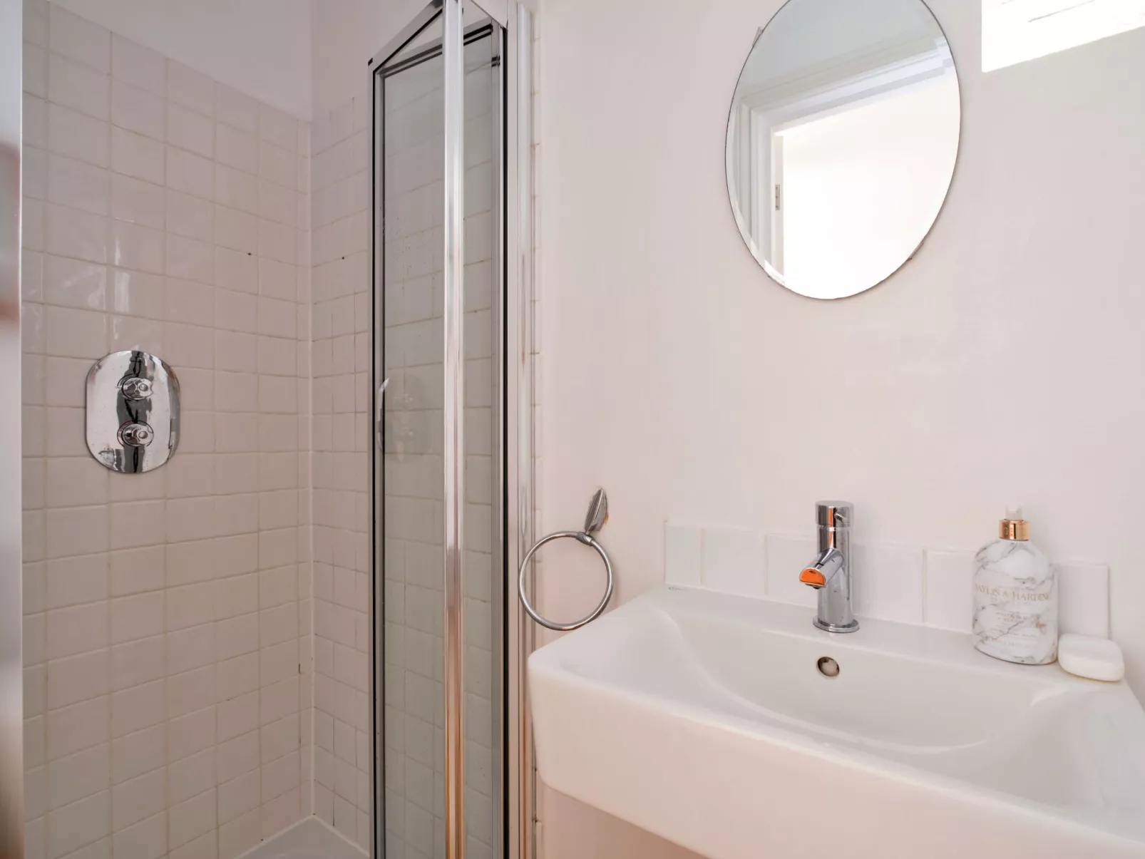 Riversdale Lodge-Binnen